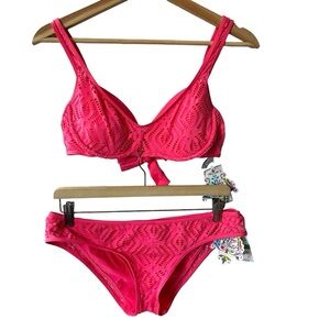 BECCA Crochet 2 Piece Top Bottom Bikini Set Coral Size Large